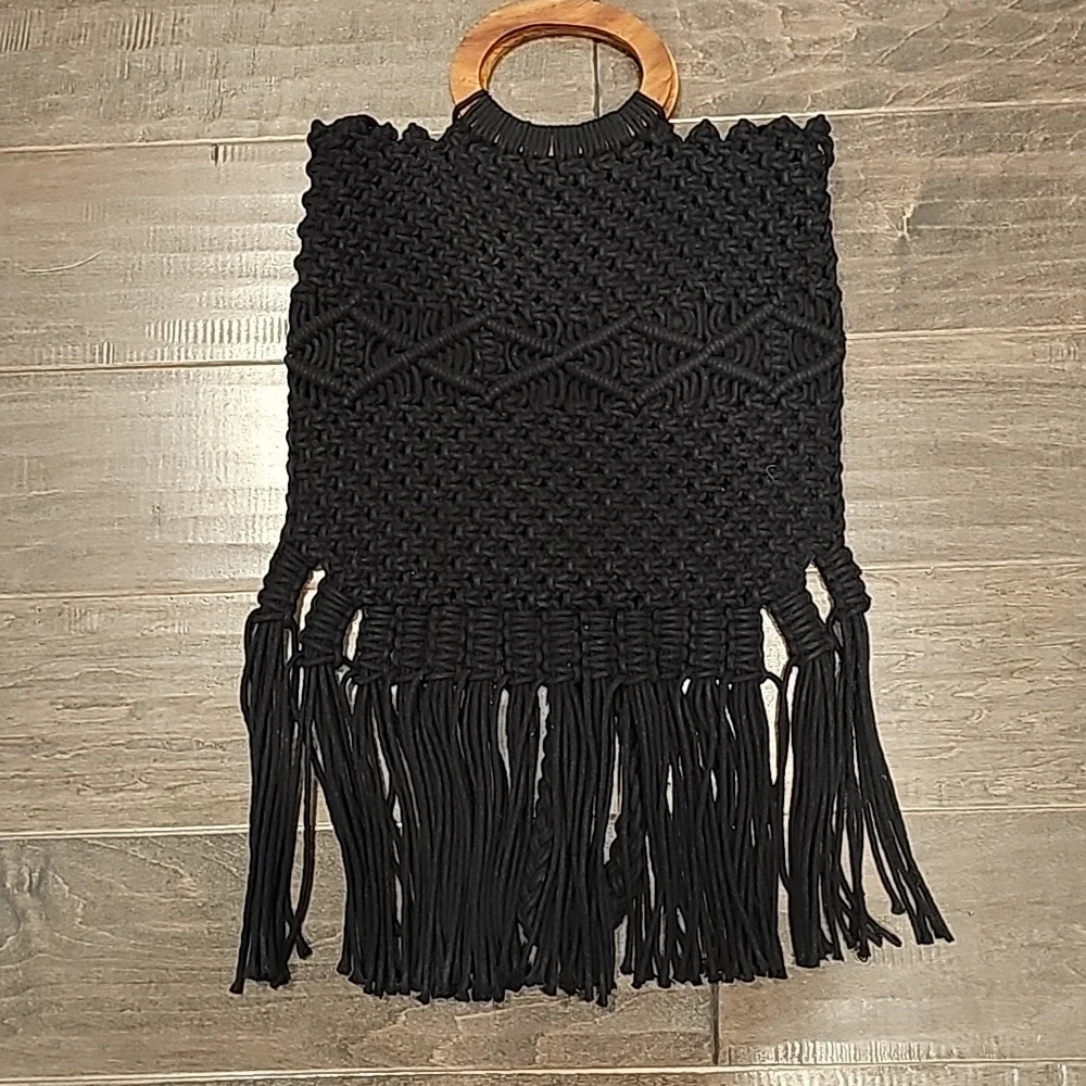 Danielle Nicole Runaway Black Crochet Crossbody Bag - Picture 6 of 7